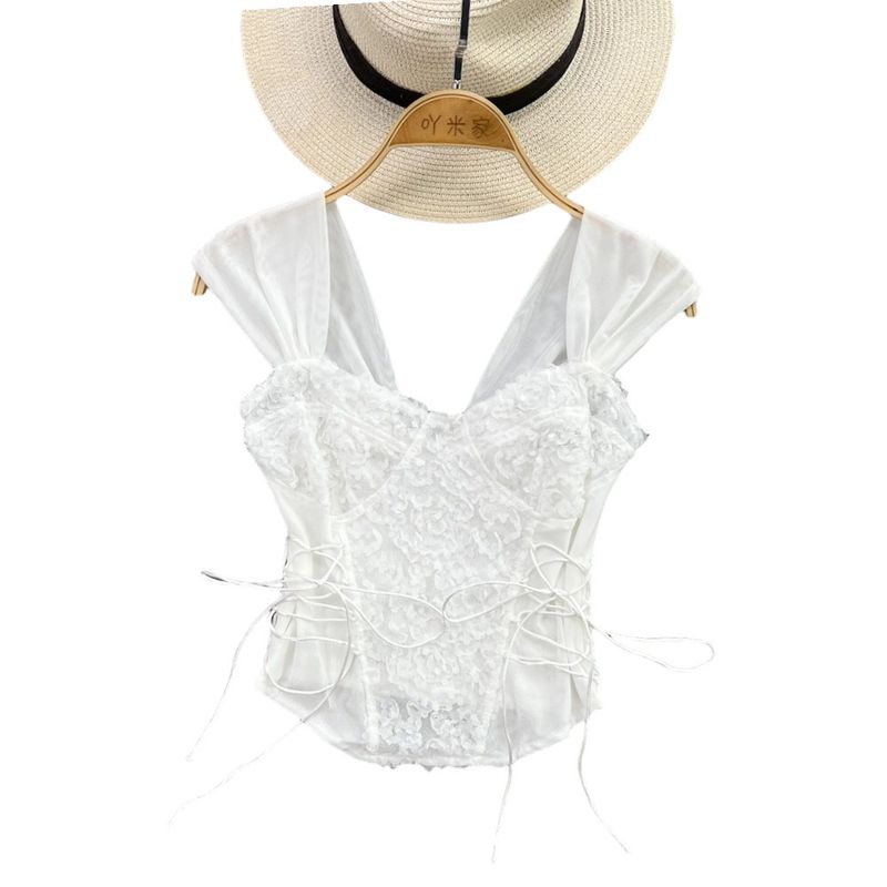 VICALLY FASHION - Crop Top De Moda Con Encaje Y Mangas Cortas