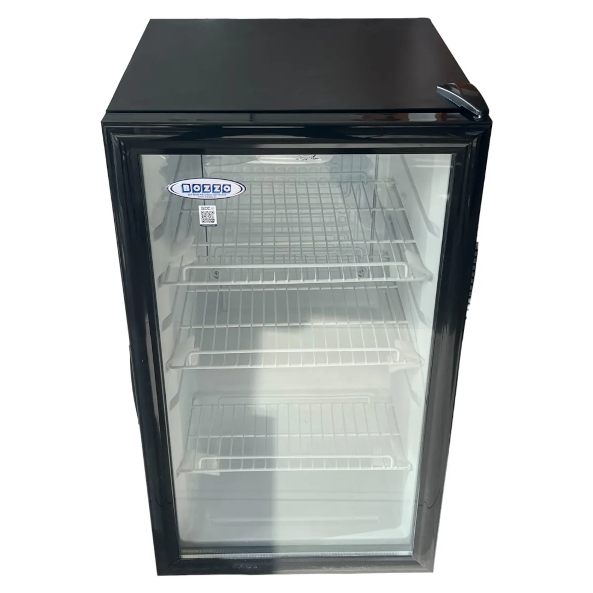 BOZZO - Visicooler LC-110 lts puerta Vidrio Negro Bozzo