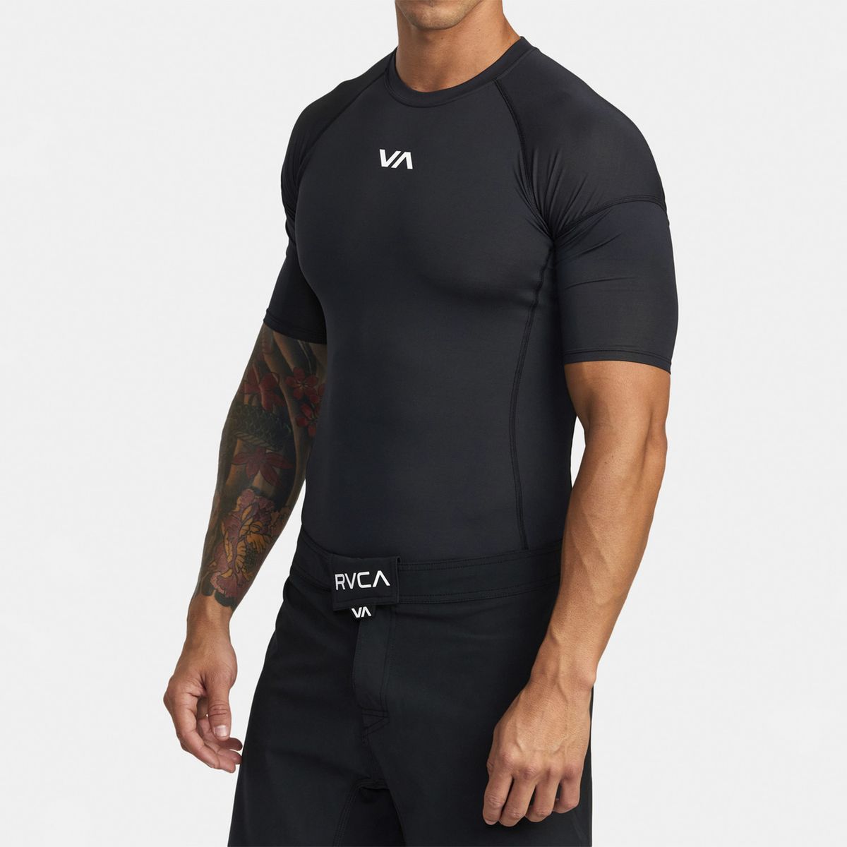 RVCA - Polera Hombre Sport Rashguard M Sf Negro RVCA