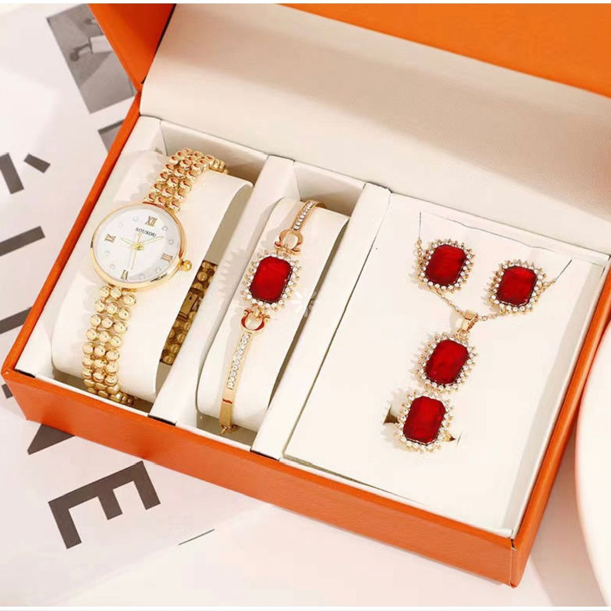 GENERICO - Set de lujo Exclusivo para Mujeres con Reloj Colgante Aros y Pulsera