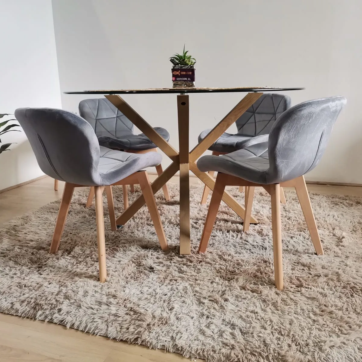 CORI CORI - Comedor Warwick 120cm + 4 Sillas Mariposa Velvet