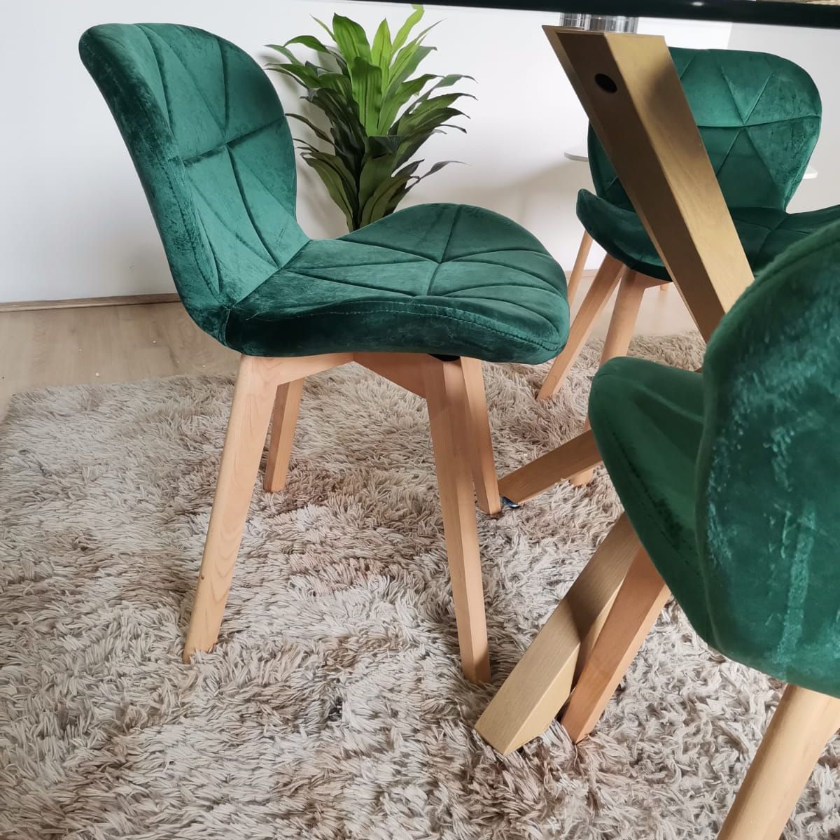CORI CORI - Comedor Warwick 120cm + 4 Sillas Mariposa Velvet Verde