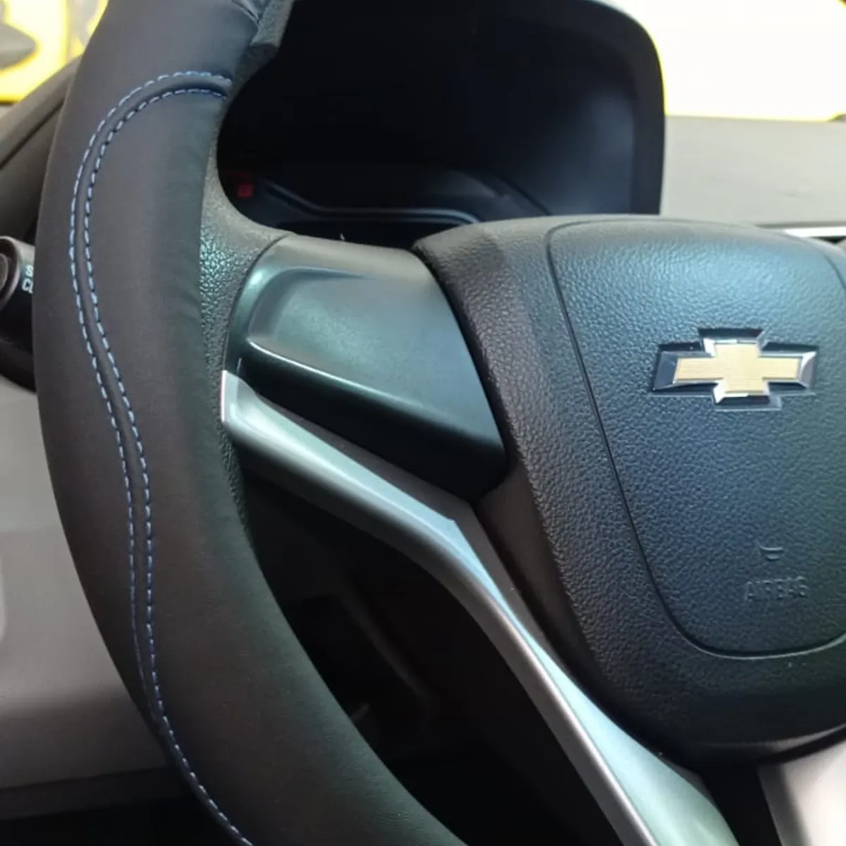 GENERICO - Forro cubre volante autos eco cuero alta calidad NEGRO