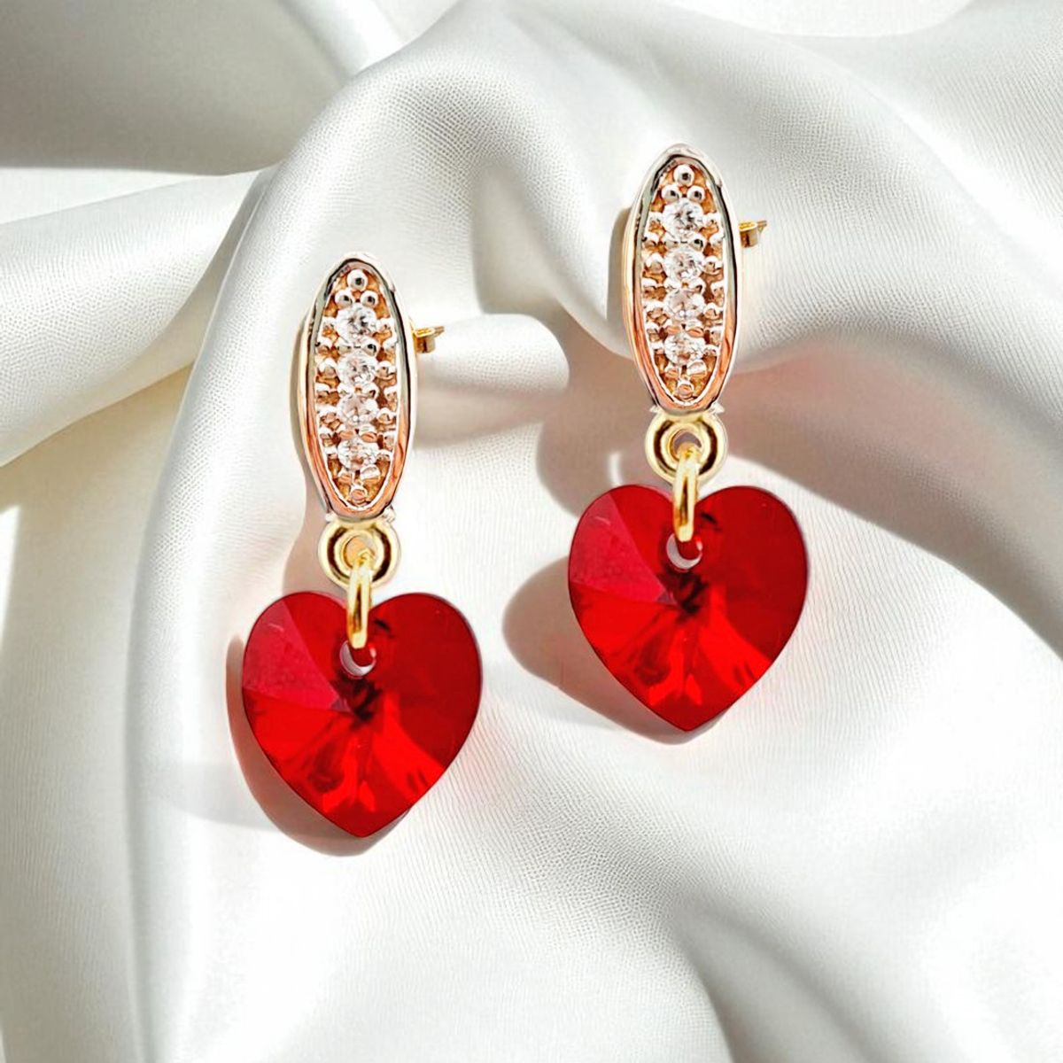 JOYAS MONTERO - Aros Romance Gold 24K creado con cristales de Swarovski® Siam