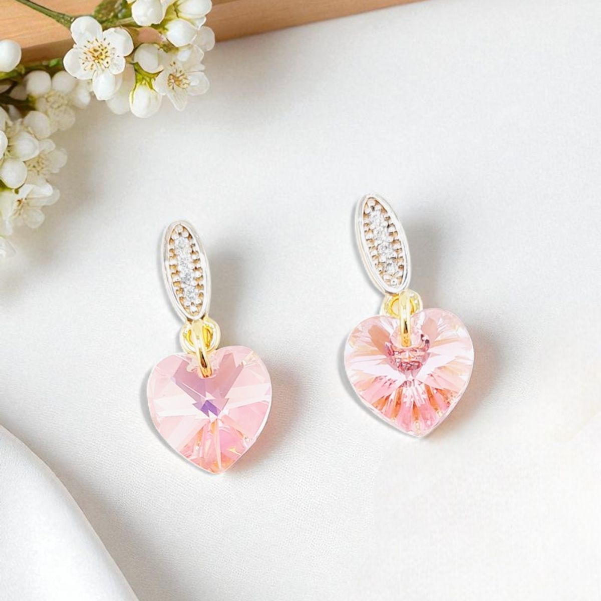 JOYAS MONTERO - Aros Romance Gold 24K creado con cristales de Swarovski® Light Rose