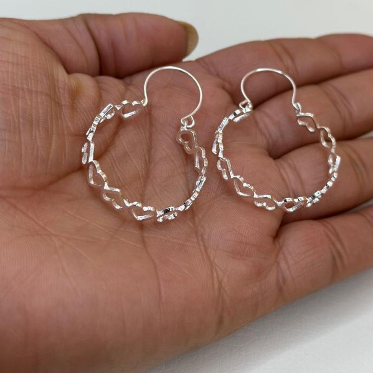 GENERICO - Aro Argolla Bote Corazones Calados  Plata Ley 925 + Caja