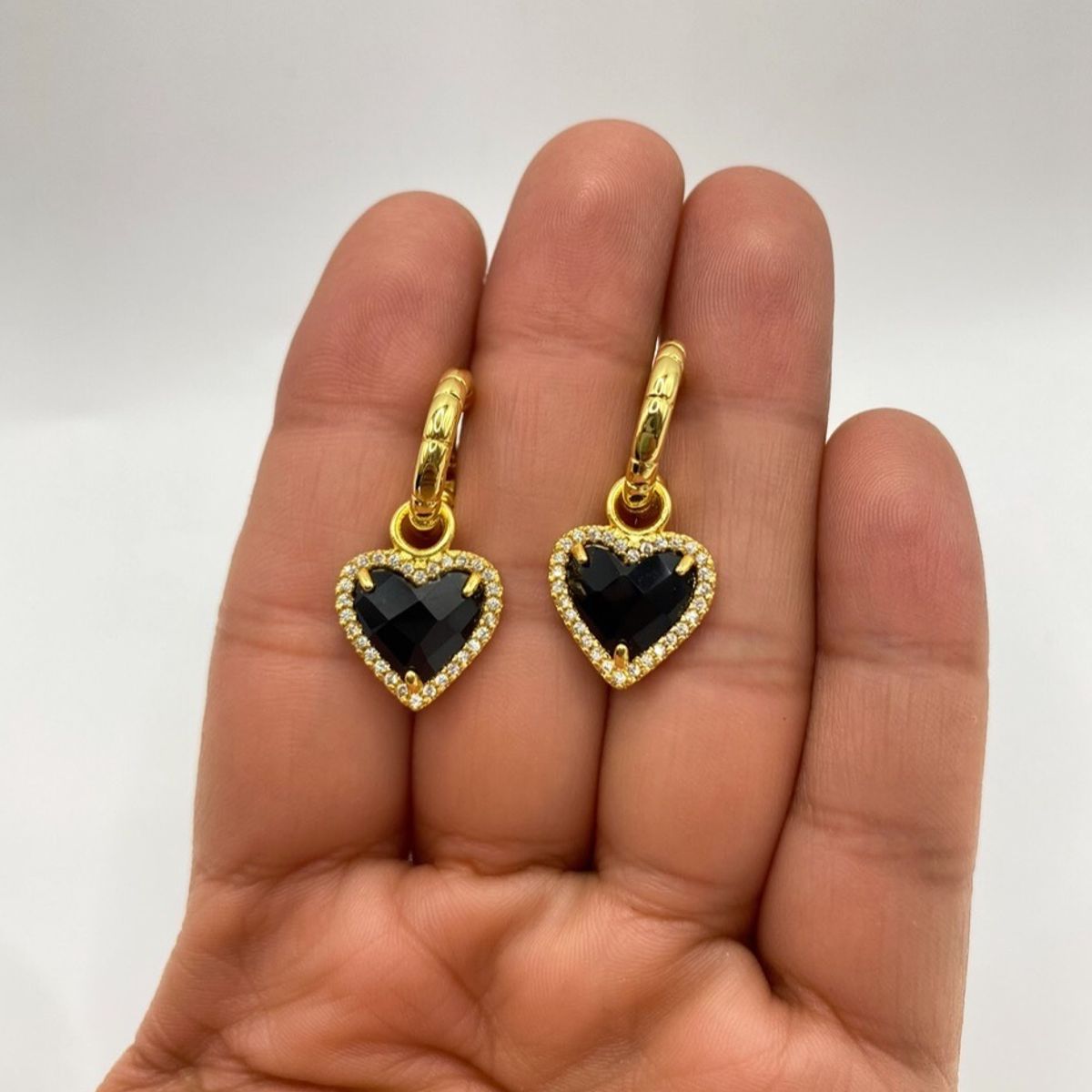 GENERICO - Aros Corazón Cristal Negro Circones Plata S925 Baño Oro Caja