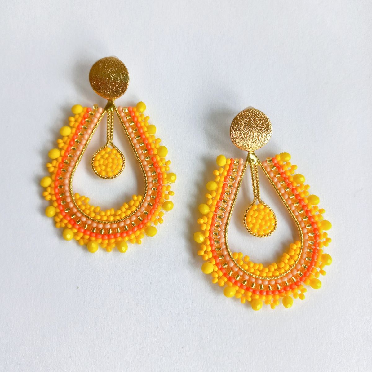 GENERICO - Aros Tejido Mostacilla Neida Color Amarillo