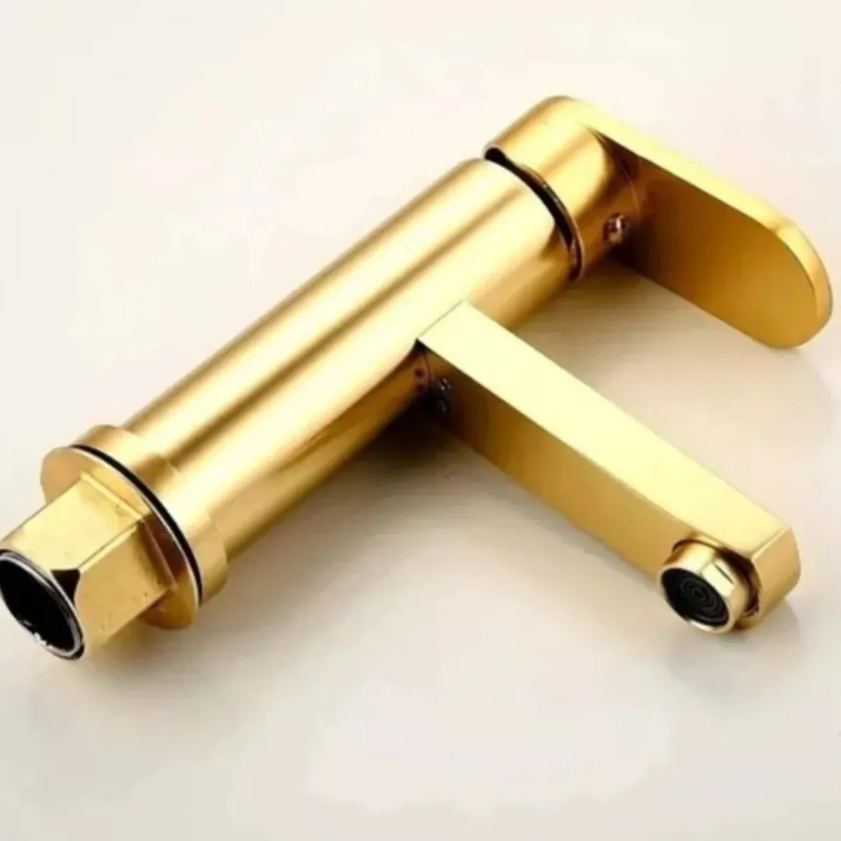 GENERICO - Llave monomando lavamanos lavatorio dorado