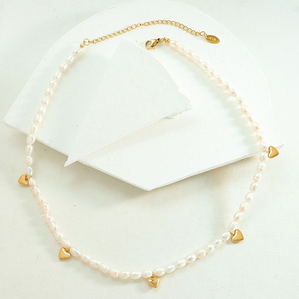 LUX JOYAS - Collar Baño Oro Amarillo 18k Choker Perlas Agua Dulce Corazones