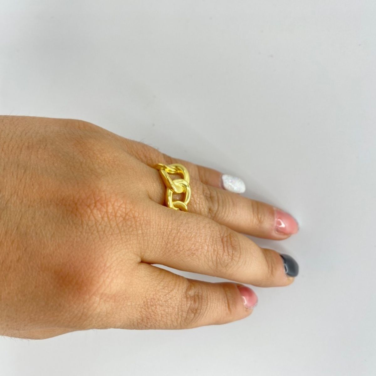 GENERICO - Anillo Grueso Cadena Cruzado Ajuable Plata S925 Baño Oro