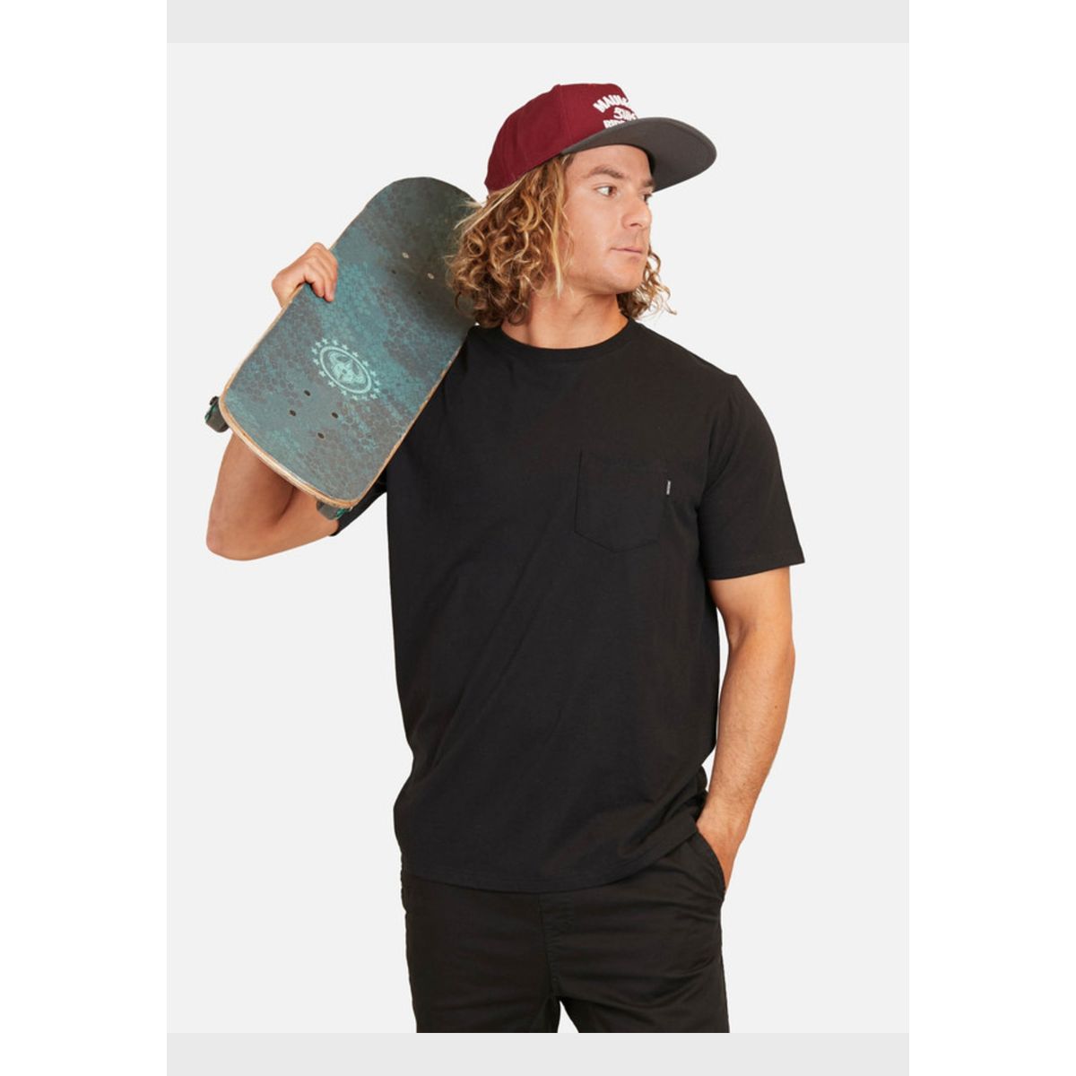 MAUI AND SONS - Polera Surf Pocket Basic Ss Tee Hombre Negro Maui And Sons