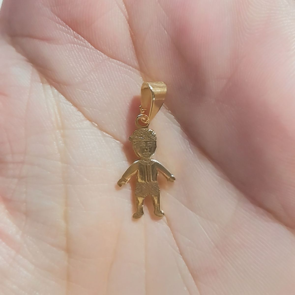 COGGIOLA - Colgante Niño Satinado Enchapado Oro 18K