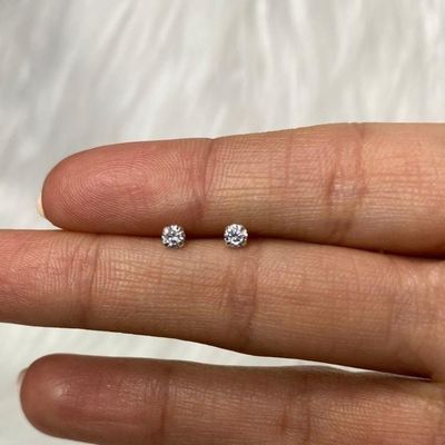 Imagen 2 del producto Aros Punto De Luz Pequeños 3 Mm Plata 925 Mas Estuché Regalo