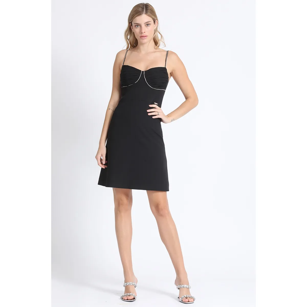LIOLA - Vestido Corse Drapeado Y Strass Negro Liola