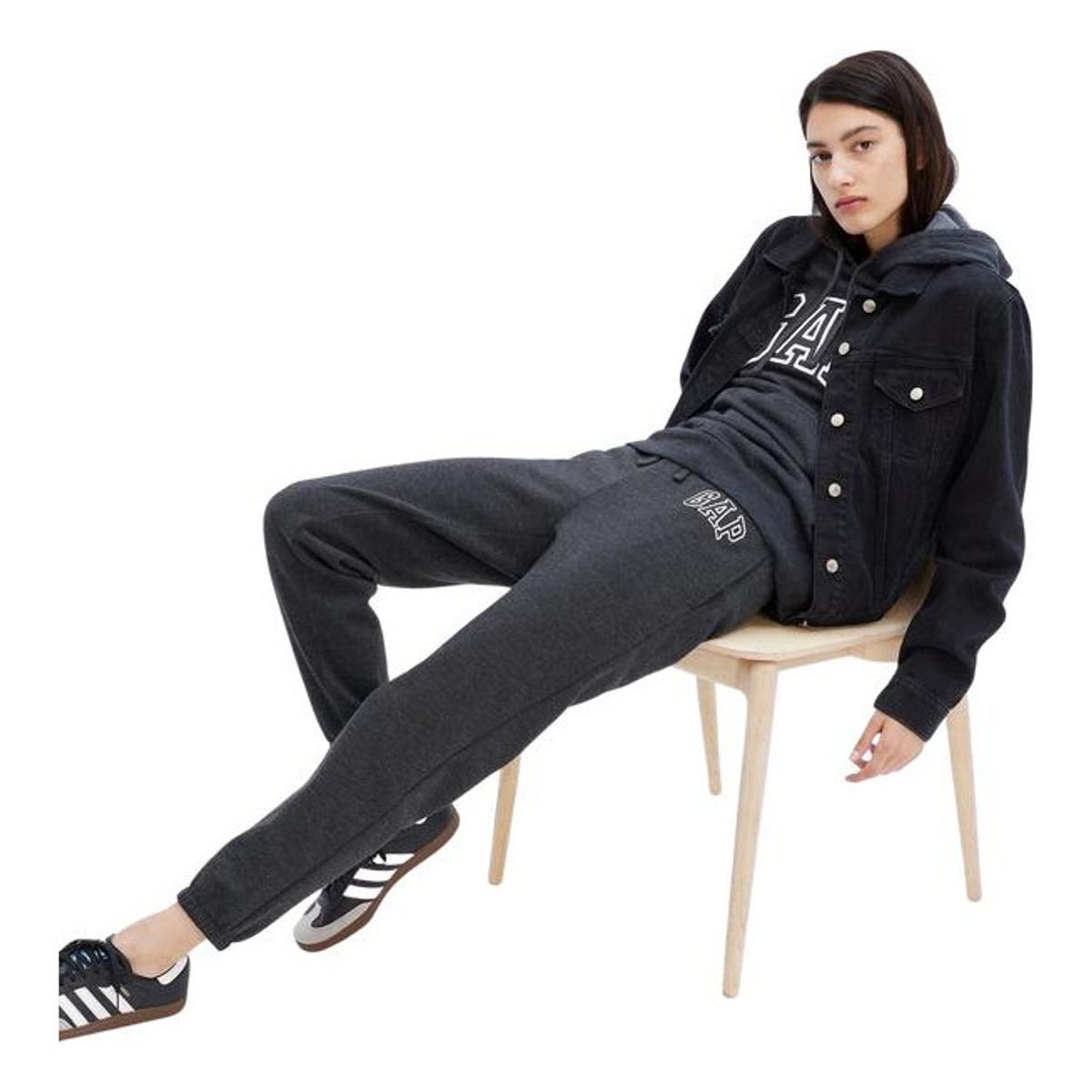 GAP - Pantalón De Buzo Logo Gris