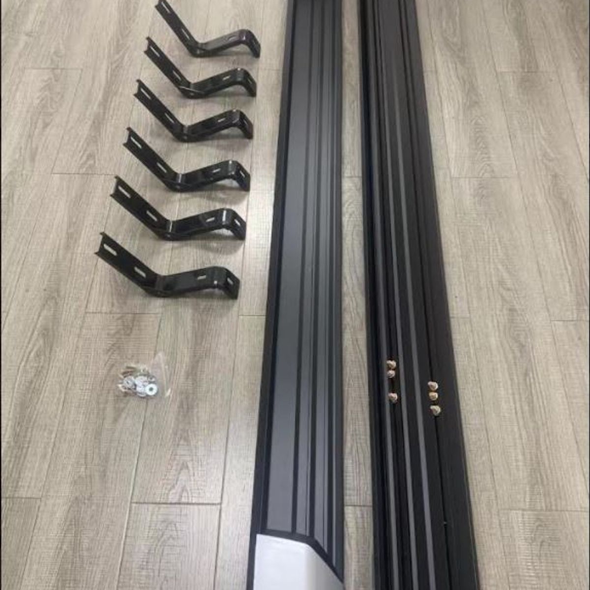 MITSUBISHI - Pisaderas OEM Aluminio Mitsubishi L200 2016-2023