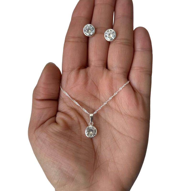 GENERICO - Conjunto Collar Colgante Aros Punto De Luz Plata Ley 925