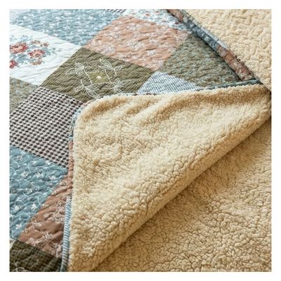 Imagen 2 del producto Cubrecama Sherpa King - Rombo Multidiseño M936