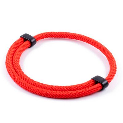 Imagen 2 del producto Pulsera Cuerda Roja Ajustable con Acero Negro