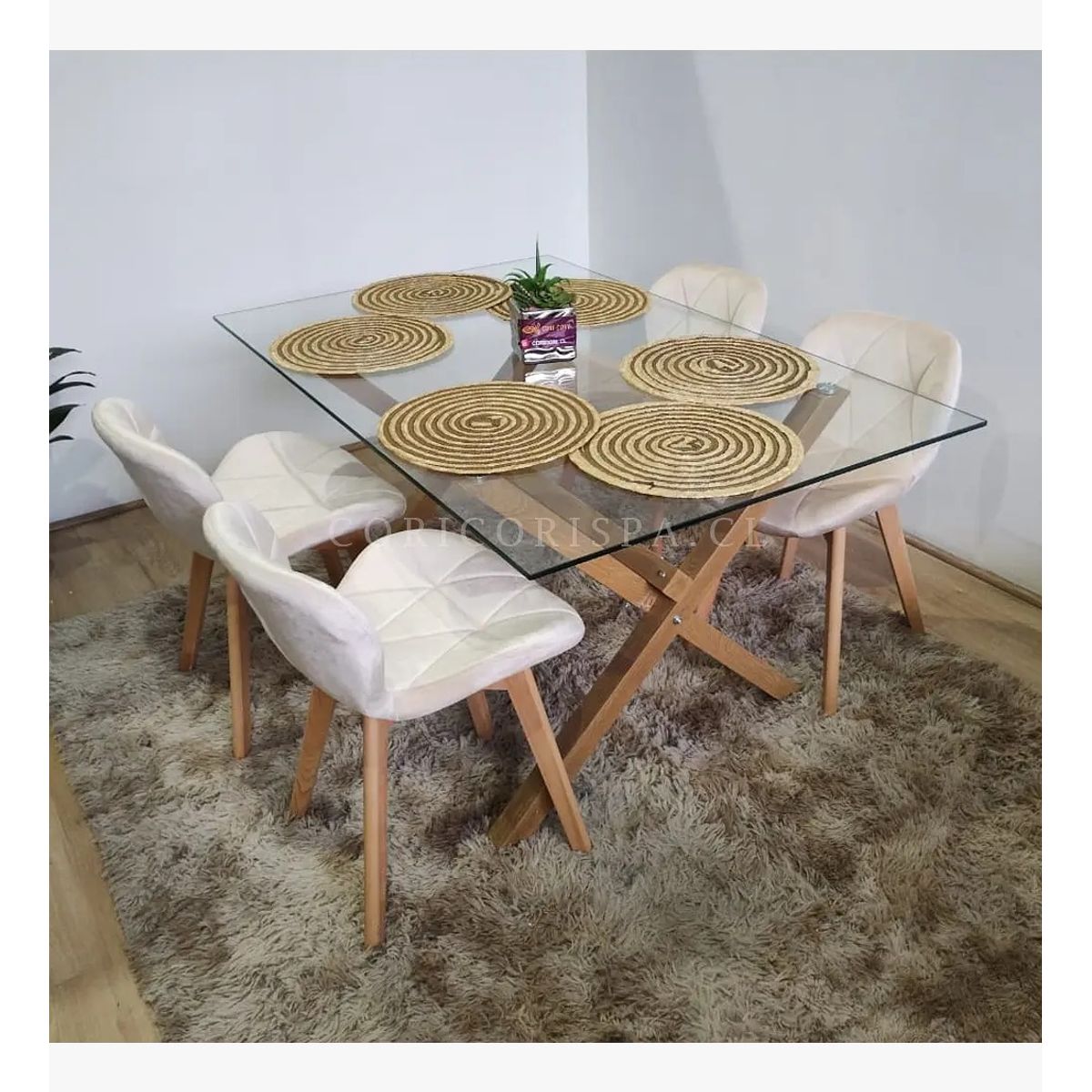 CORI CORI - Juego de Comedor Mesa Medlock Vidrio 140x90 + 4 Silla Mariposa Velvet Beige