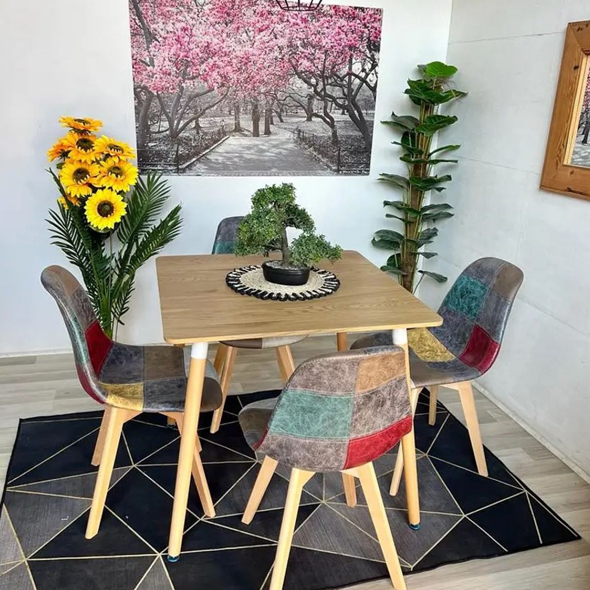 GENERICO - Comedor Barbados (Mesa 80x80 wood + 4 Sillas Dali GRIS)