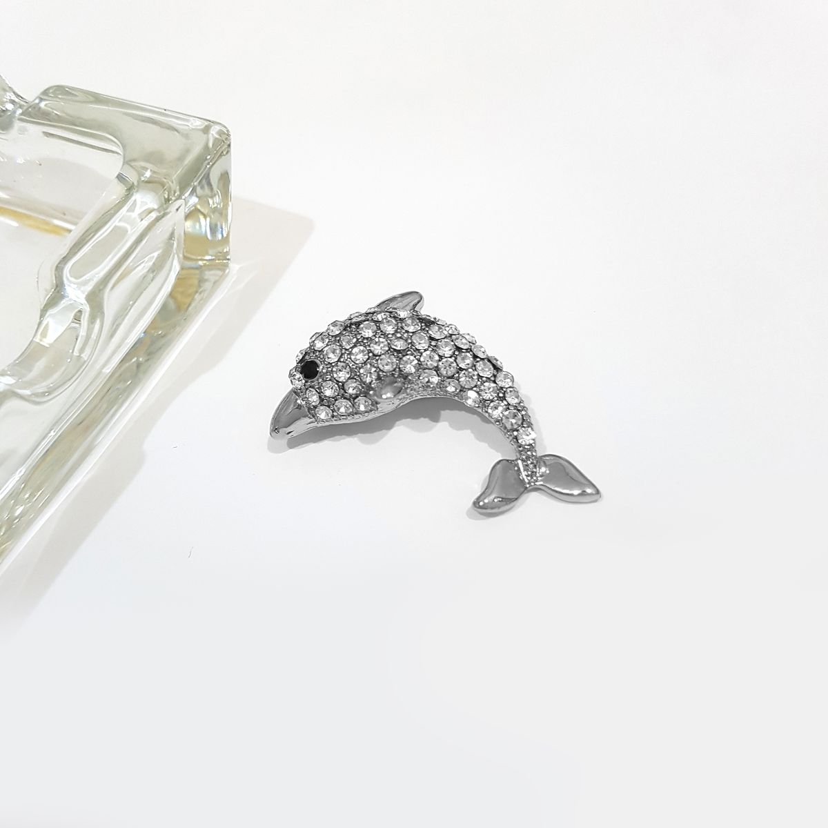 GENERICO - Broche Prendedor Para Mujer Delfin