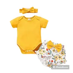 ANGO - Conjunto 3 piezas bebé VERANO Body Amarillo Bombacha Floral