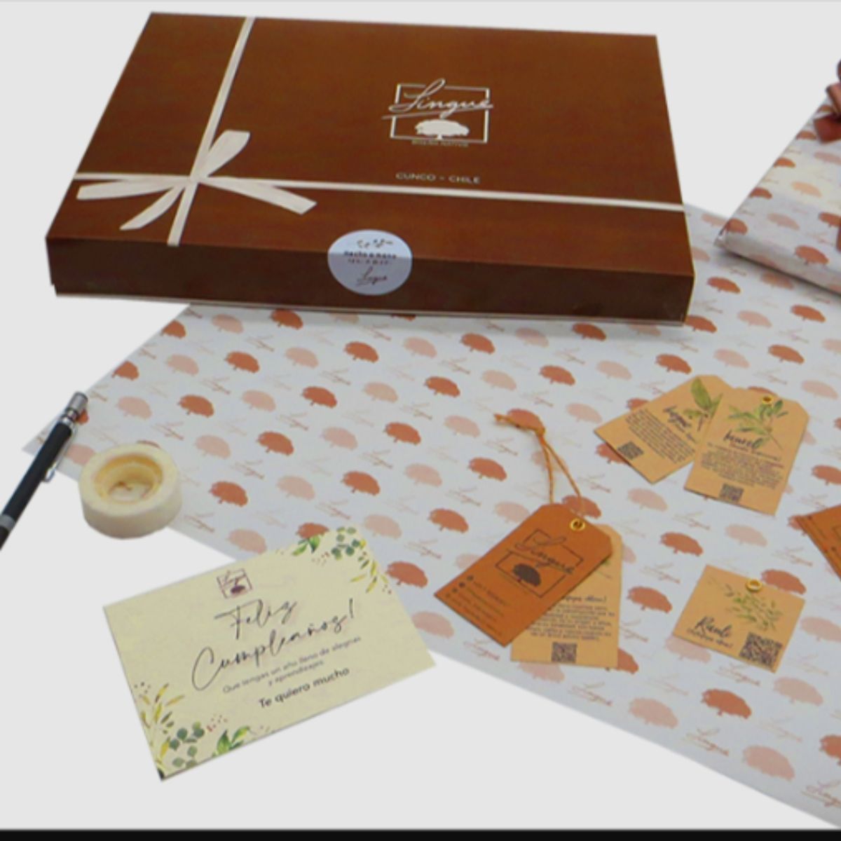 ROU ESENCIA NATURAL - Tabla de Asado Mañío 30 cm.