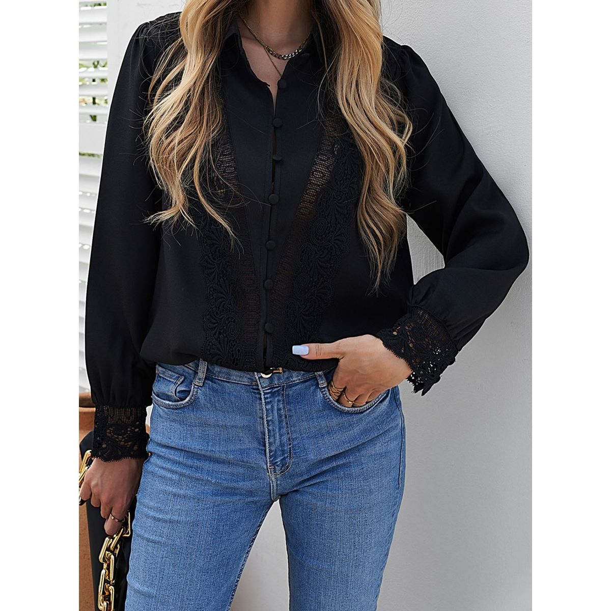 ARRAKASTA - Blusa con encaje en escote