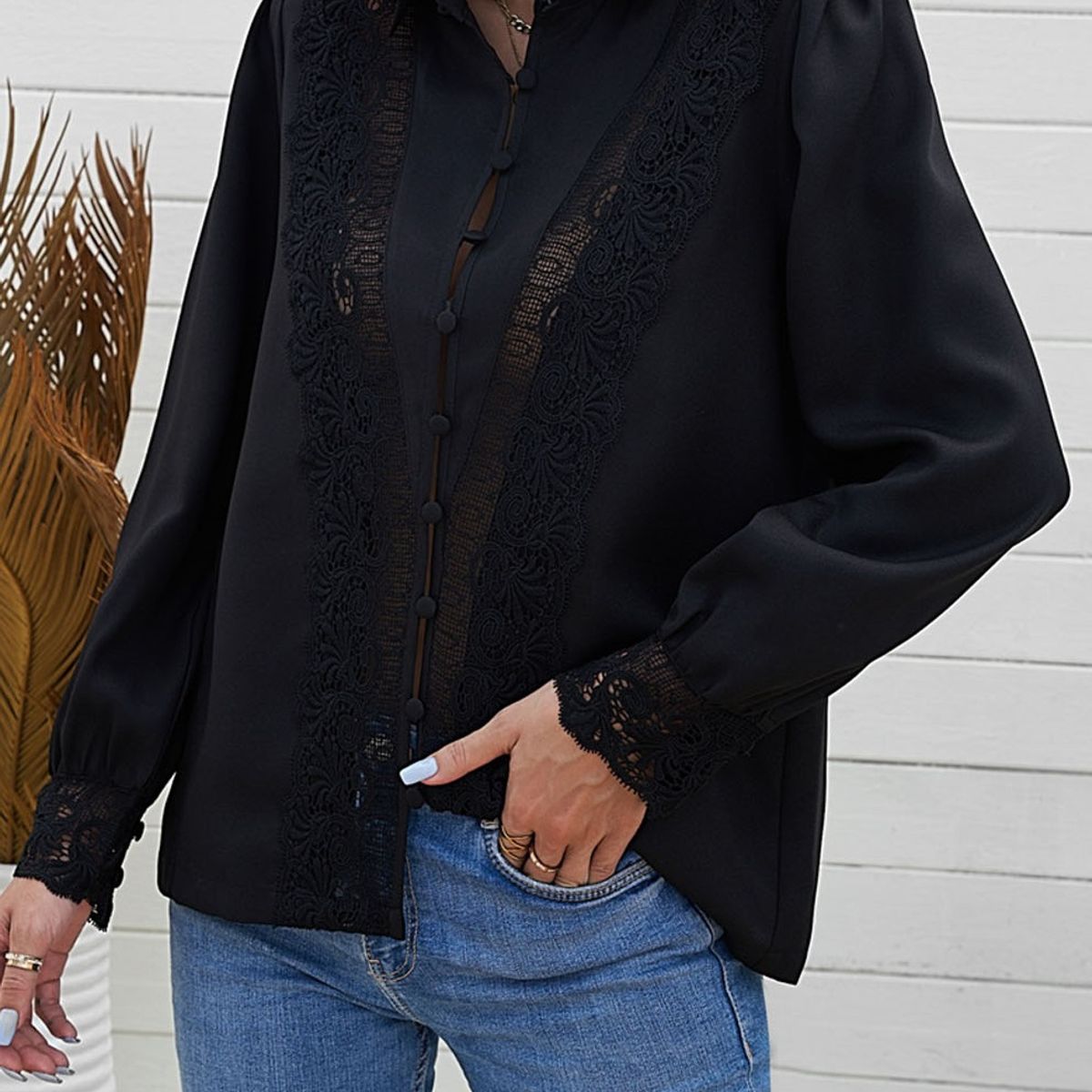 ARRAKASTA - Blusa con encaje en escote