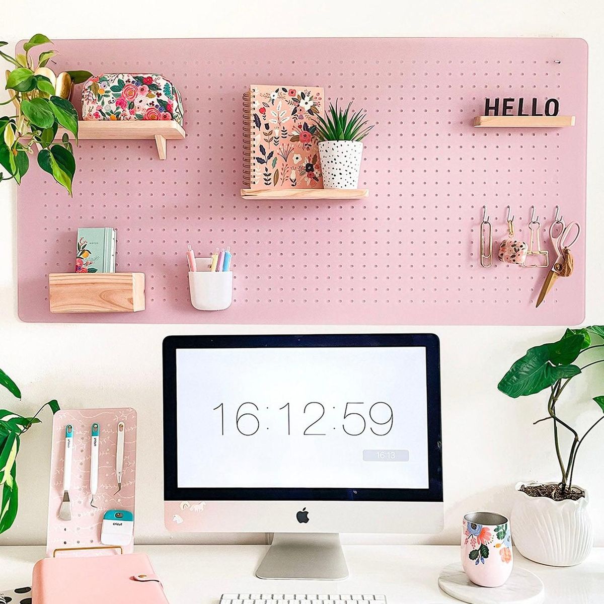 GIROM - Panel organizador de pared acrilico Rosa oscuro liso 60x50cm
