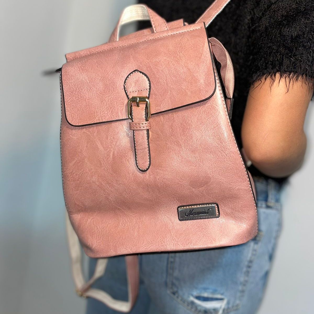 GENERICO - Cartera Mochila Eco cuero Rosada 2 en 1