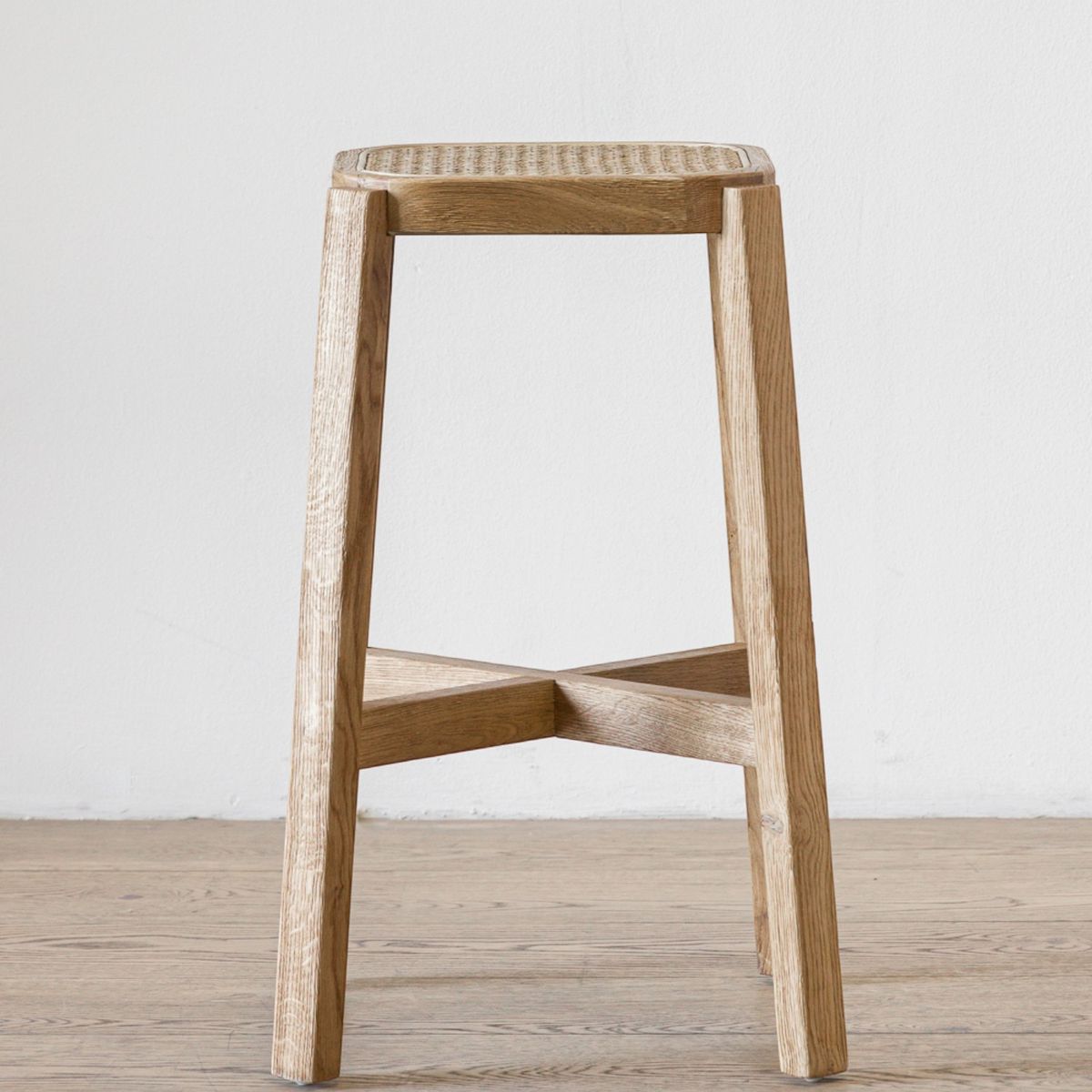 AMOBLE - Taburete Martino Bajo Natural Amoblé