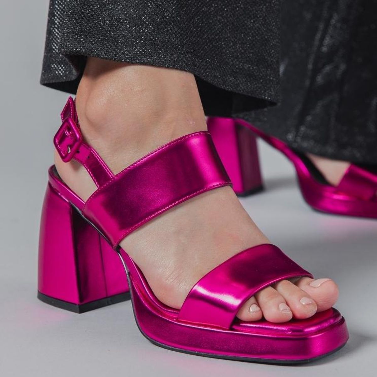 EDA MANZINI - Sandalia Ayzel Fuxia EDA MANZINI