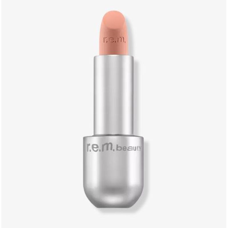 REM BEAUTY - Labial Mate On Your Collar en Roller skates by Ariana Grande.