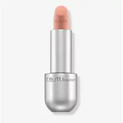REM BEAUTY - Labial Mate On Your Collar en Roller skates by Ariana Grande.