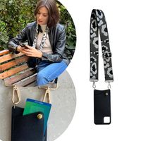 Carcasa Atómica iPhone 13 pro max colgante + Correa Chita Plateado