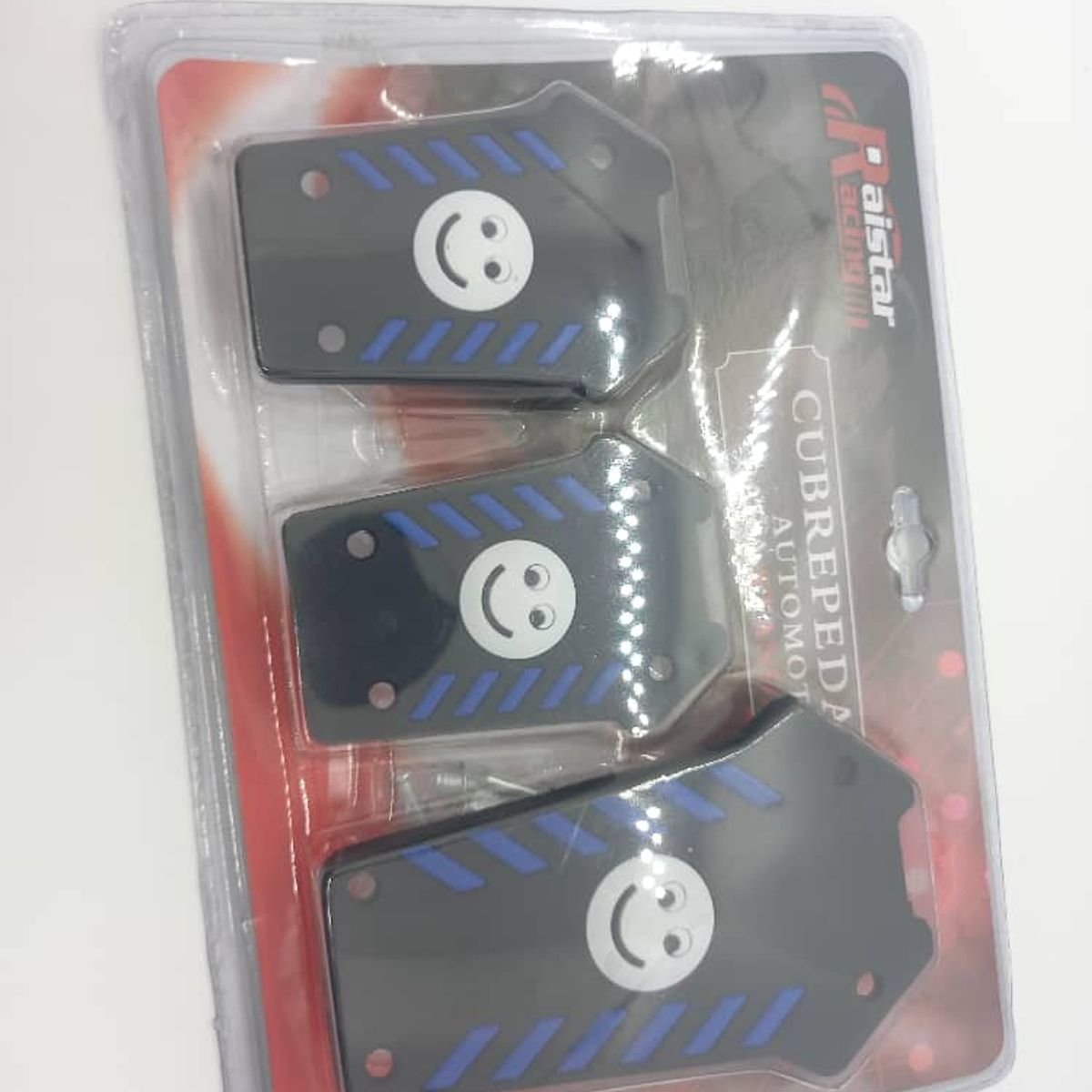 GENERICO - Set cubre pedales  auto 3 piezas de aluminio y goma tunning
