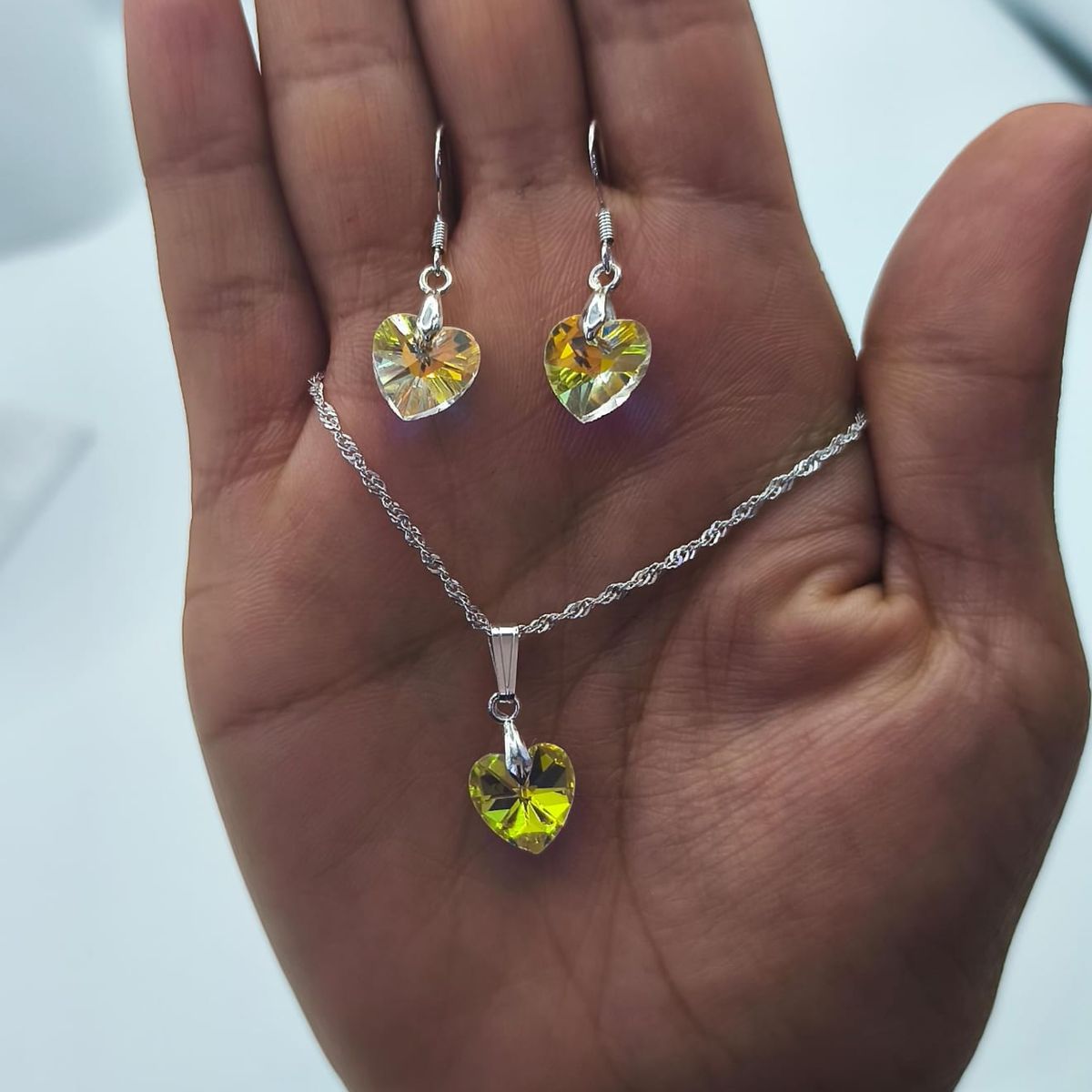 GENERICO - Conjunto Aros Cadena Cristal Corazón tornasol Plata 925 Mas Caja
