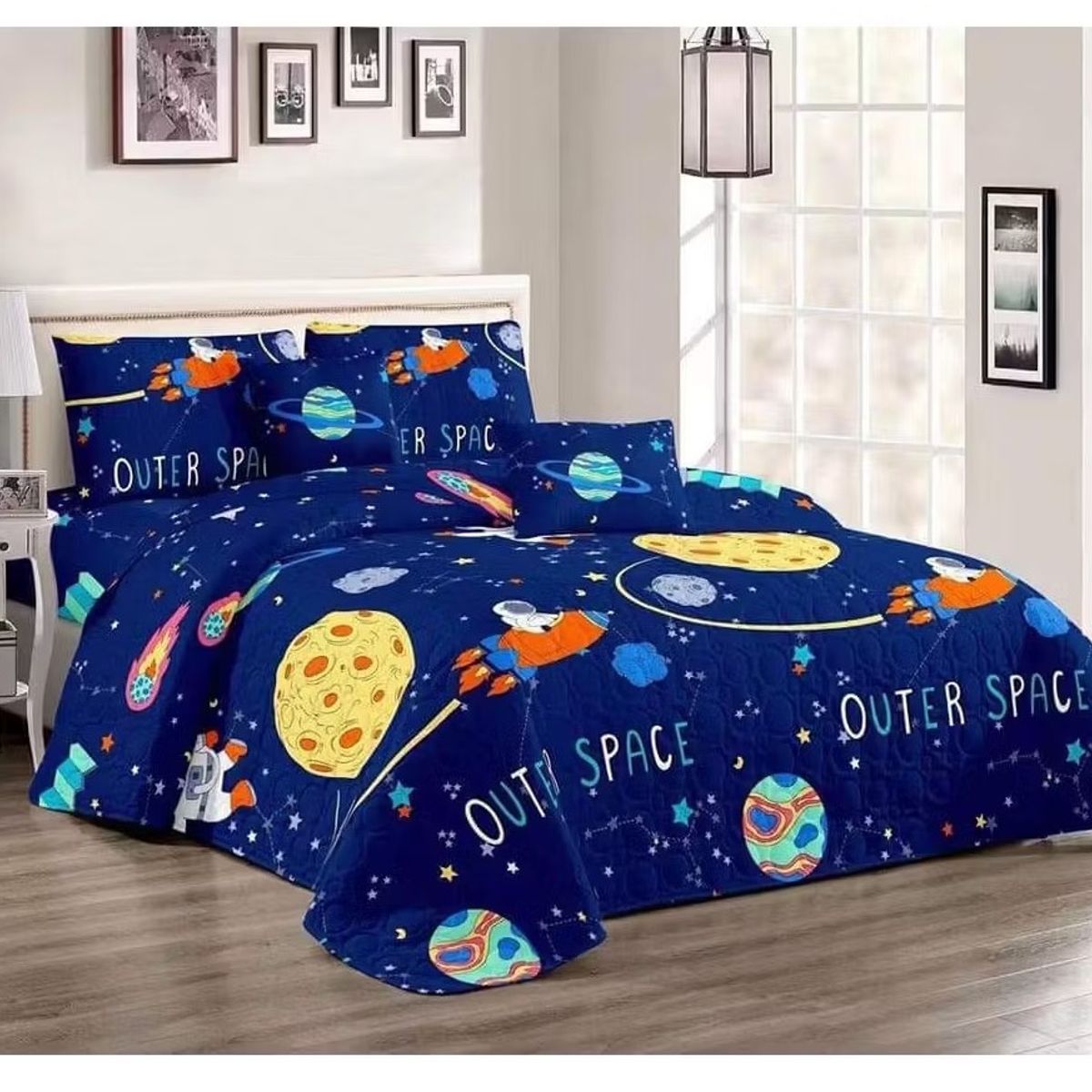 COMPRAPO - Cubrecama Quilt Infantil Liviano 1.5 Pza. Mod. Space + Funda 50x70 Cm