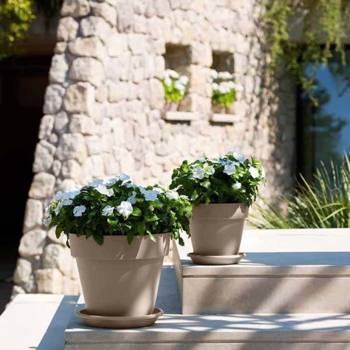 EURO3PLAST - Macetero de plástico con plato 50x45 cm color Arena