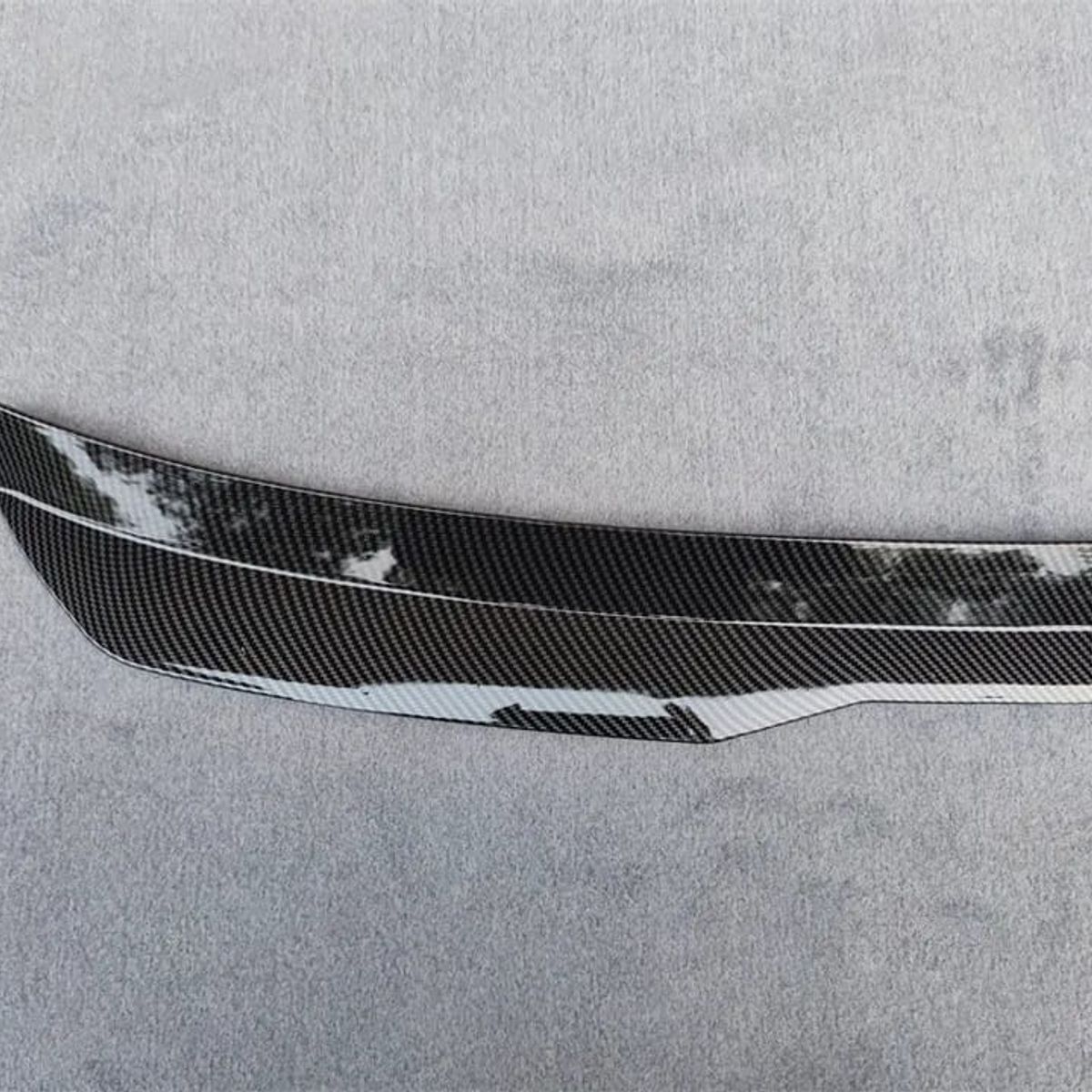 GENERICO - Alerón trasero plastico tipo fibra de carbono 995cm x 10cm