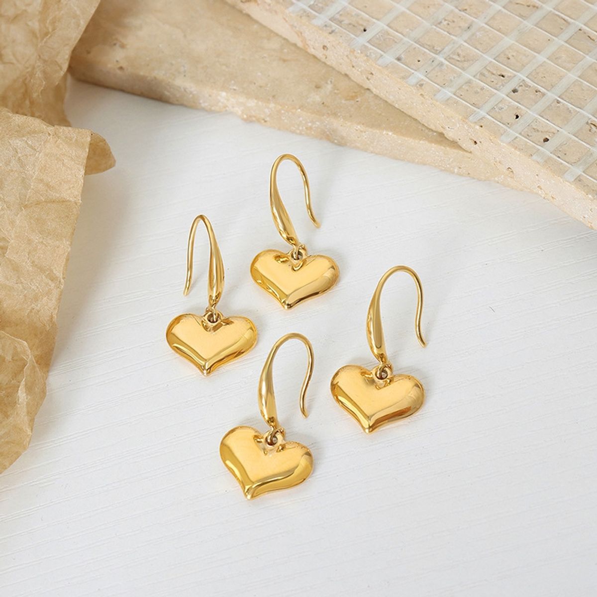 LUX JOYAS - Aros Baño Oro Amarillo 18k Gancho Corazón