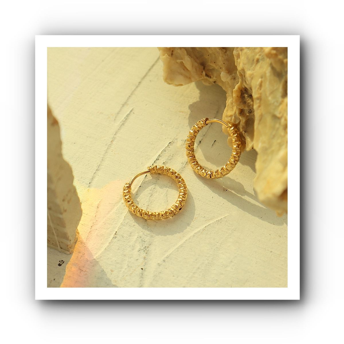 LUX JOYAS - Aros Baño Oro Amarillo 18k Argollas Diseño