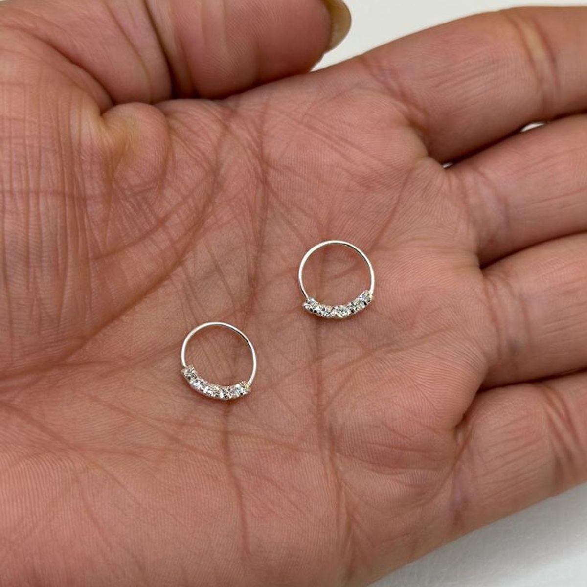 GENERICO - Aros Piercing Septum Circones Blancos Plata Fina 925 + Caja