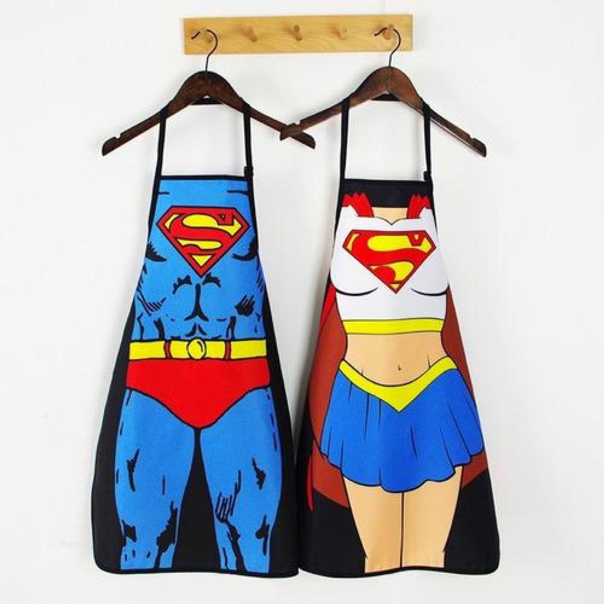 GENERICO - set 2 delantales Superwoman y superman