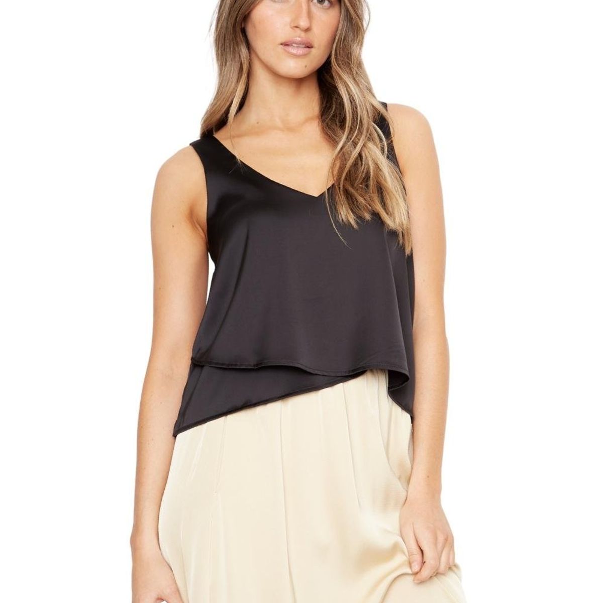 JACINTA TIENDA - Polera Sara sin mangas satin negra Jacinta Tienda