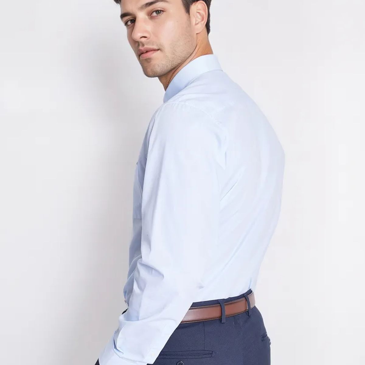 MAVIANNI - Camisa Formal Hombre Regular Poplin Celeste Mavianni