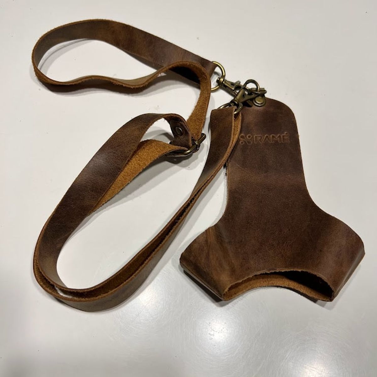 GENERICO - Porta copas café cuero legitimo RAMÉ hecho en Chile